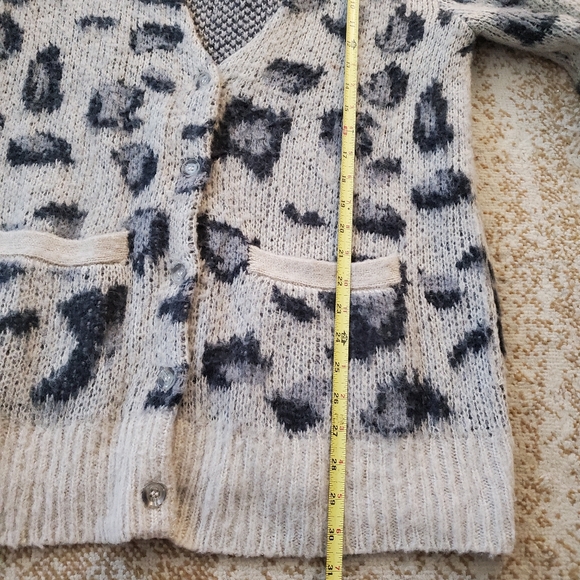 FREE PEOPLE Out Of Africa Wool Blend Oversized Leopard Cardigan XS - Picture 10 of 11
